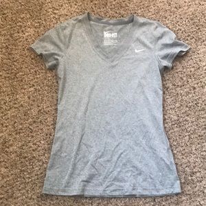 Nike Dri Fit Short Sleeve Workout Top size XS